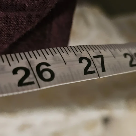 NWT 41 Hawthorn  Long Sleeve Rich Burgundy Top Sz. M - Picture 15 of 15